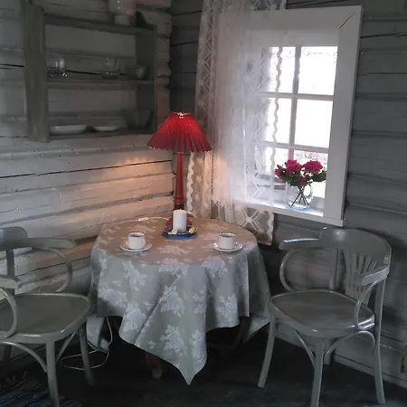 Antsu-jaani Tourism Farm * Suuremoisa (Saaremaa)
